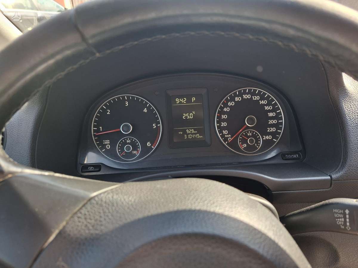 Volkswagen Caddy 2010 — photo 13