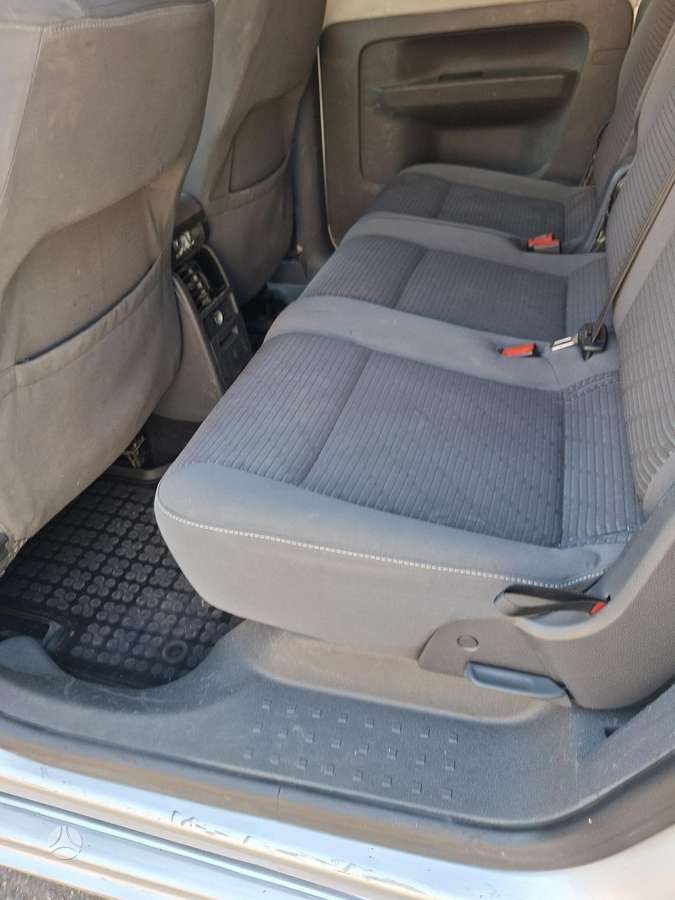 Volkswagen Caddy 2010 — photo 18