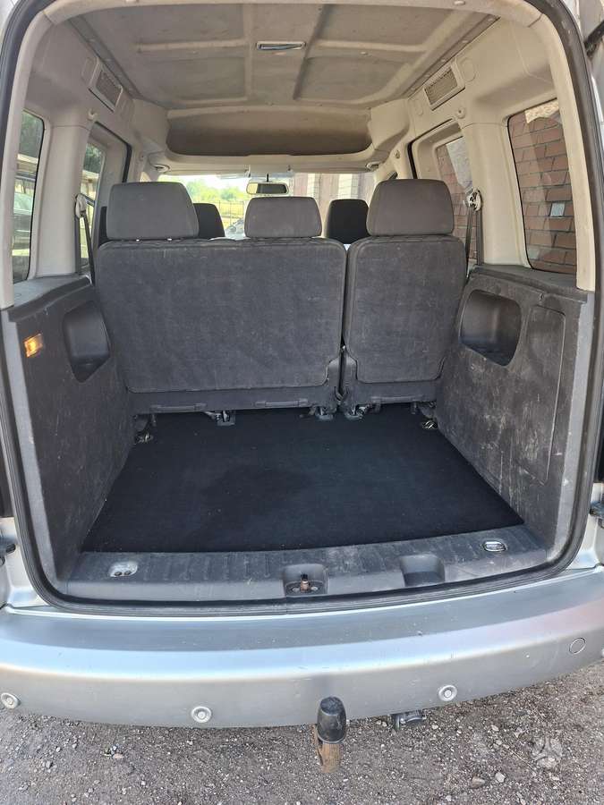 Volkswagen Caddy 2010 — photo 20