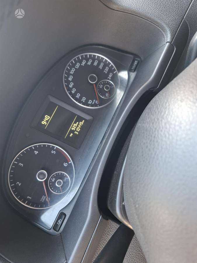 Volkswagen Caddy 2010 — photo 22