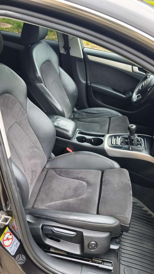 Audi A4 2012 — photo 14
