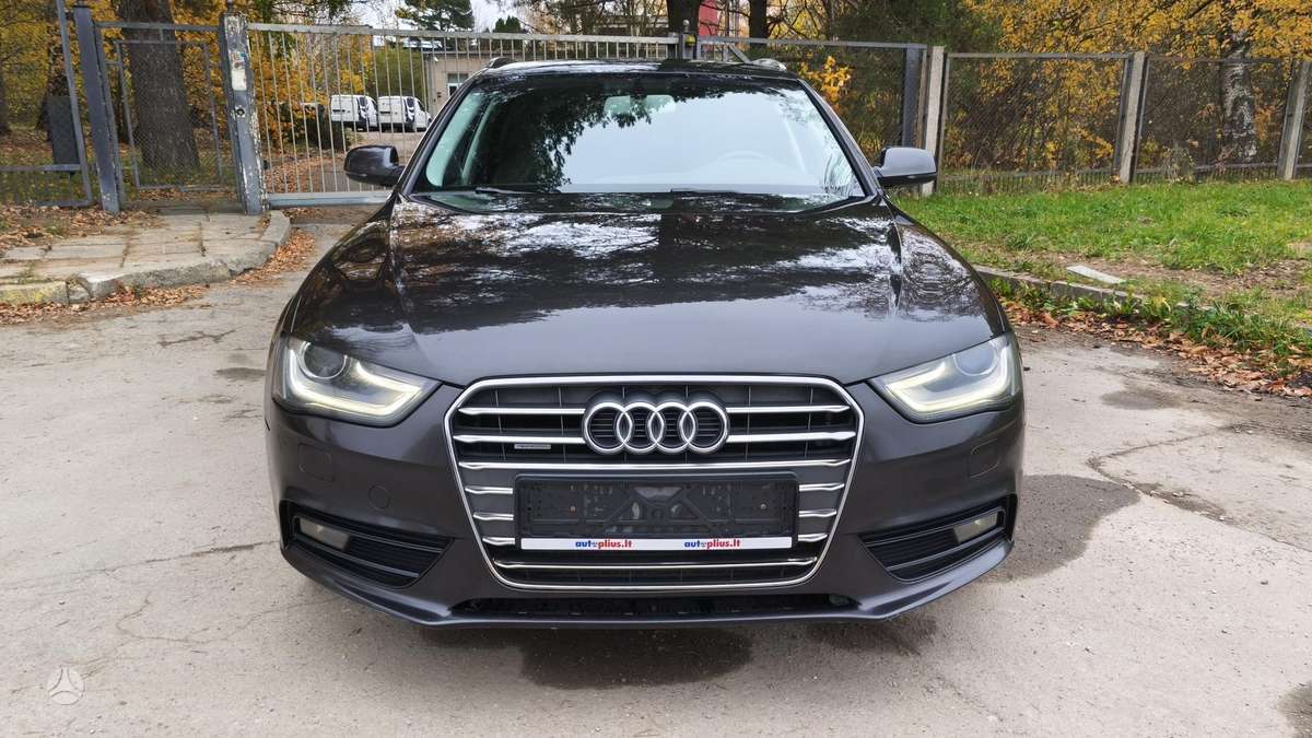 Audi A4 2012 — photo 6