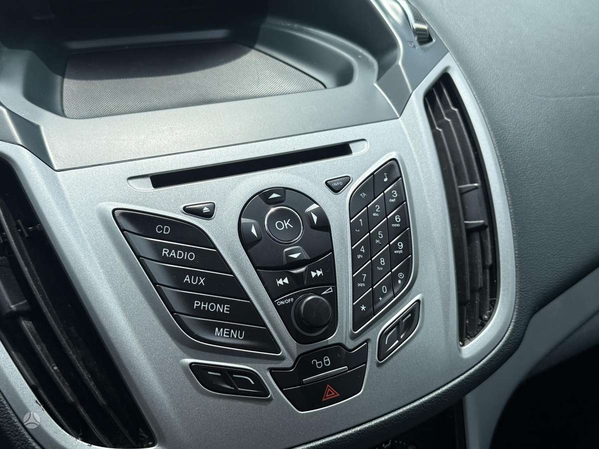 Ford C-MAX 2014 — photo 10