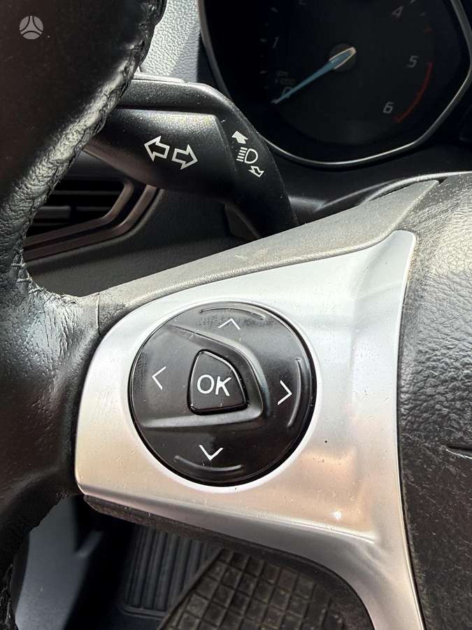 Ford C-MAX 2014 — photo 14