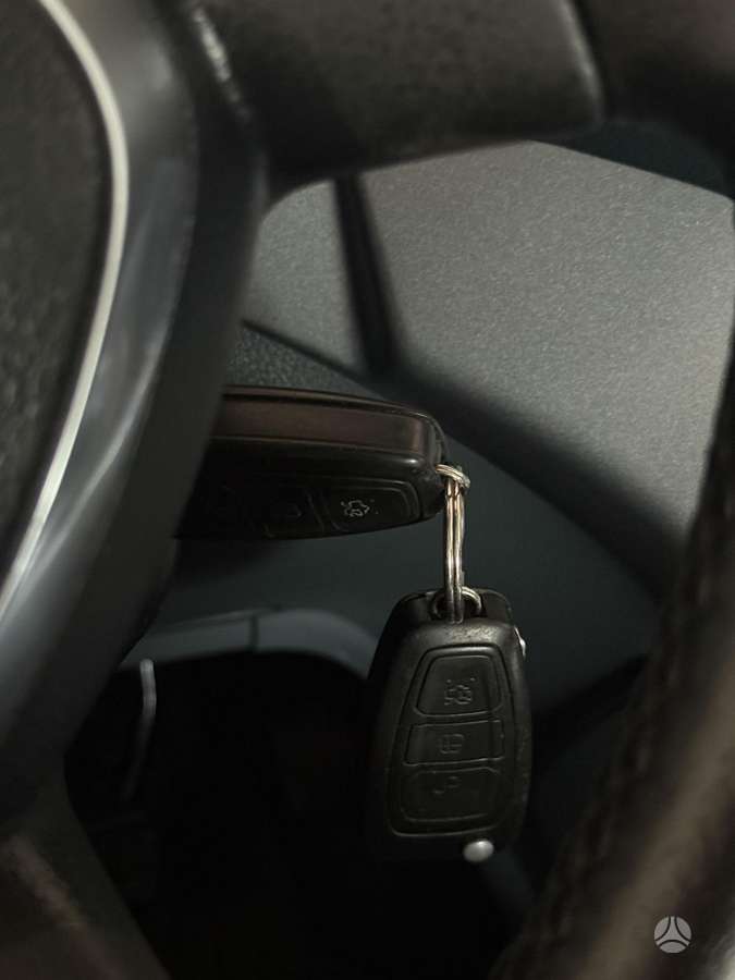 Ford C-MAX 2014 — photo 22