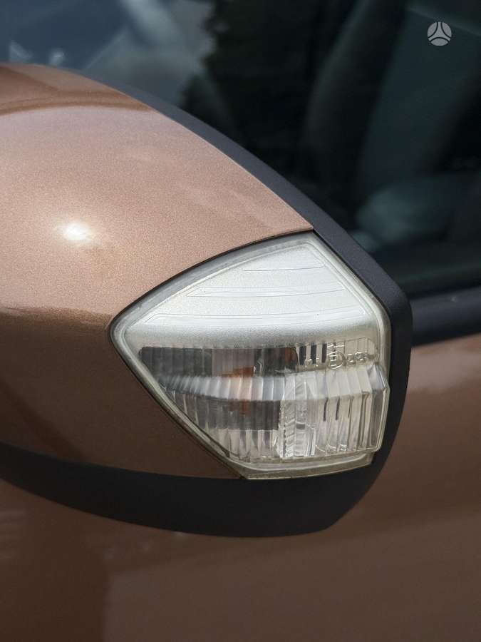 Ford C-MAX 2014 — photo 24