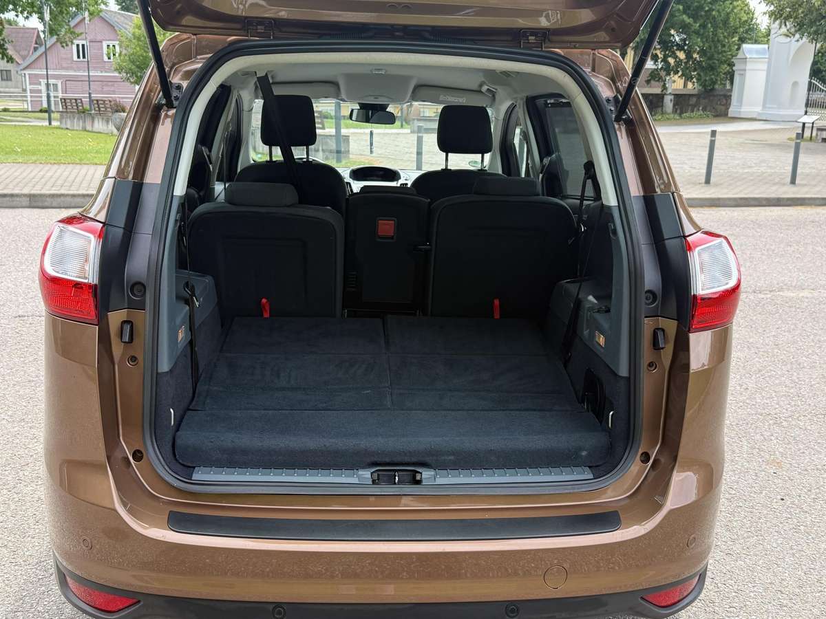 Ford C-MAX 2014 — photo 29