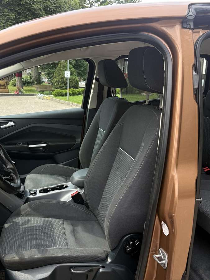 Ford C-MAX 2014 — photo 38