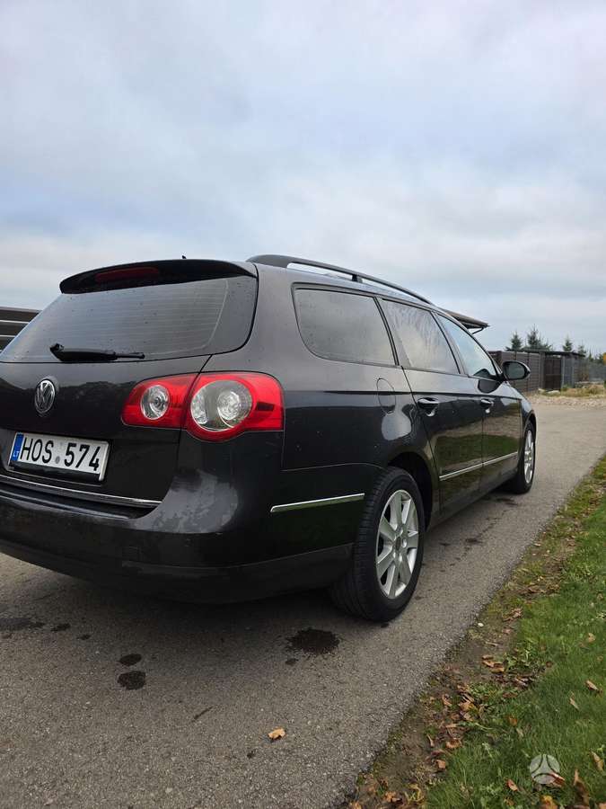 Volkswagen Passat 2005 — engine 140 HP (103kW)
