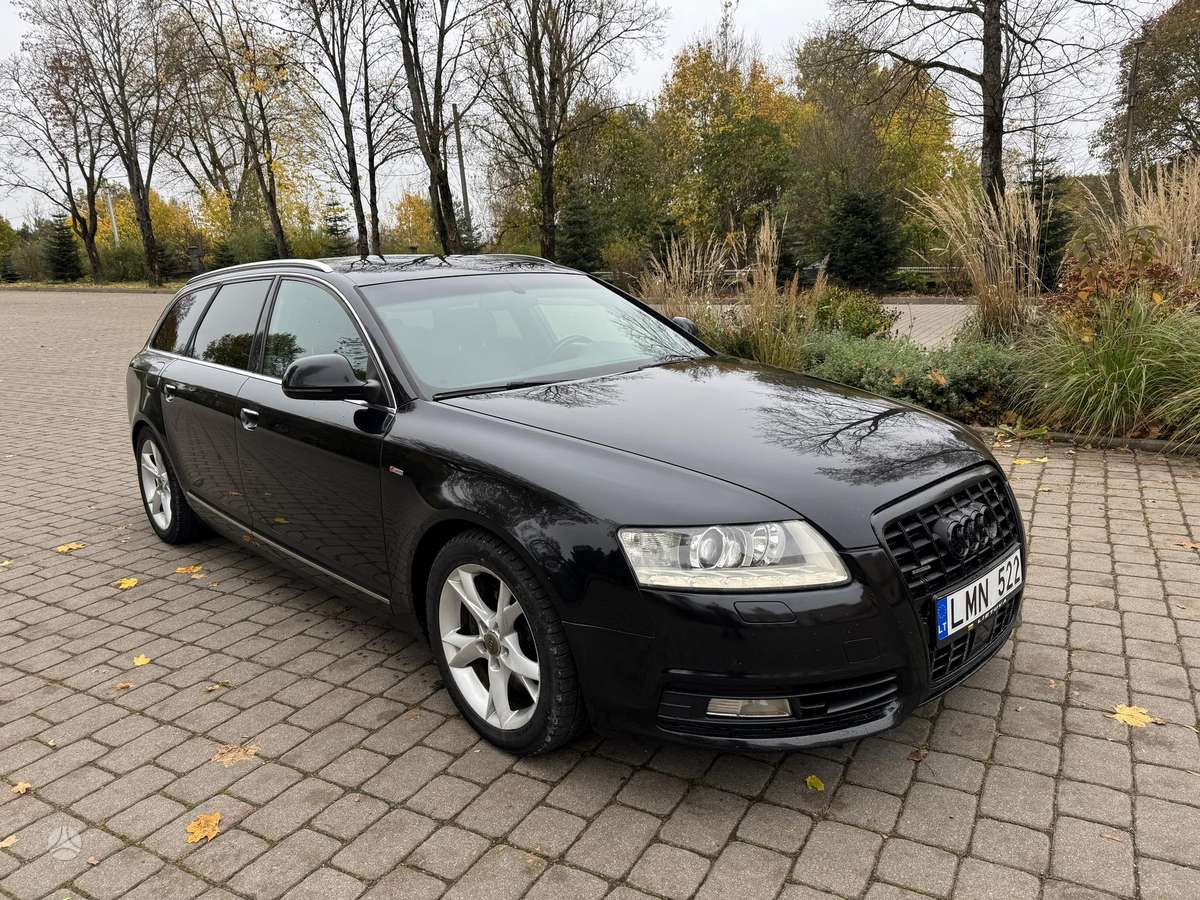 Audi A6 2010 — rear view