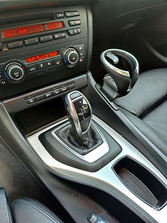 BMW X1 2013 — фото 10