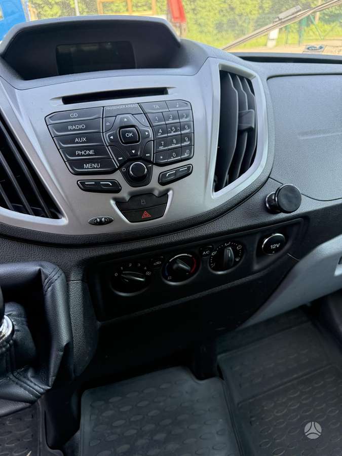 Ford Transit 2015 — фото 11