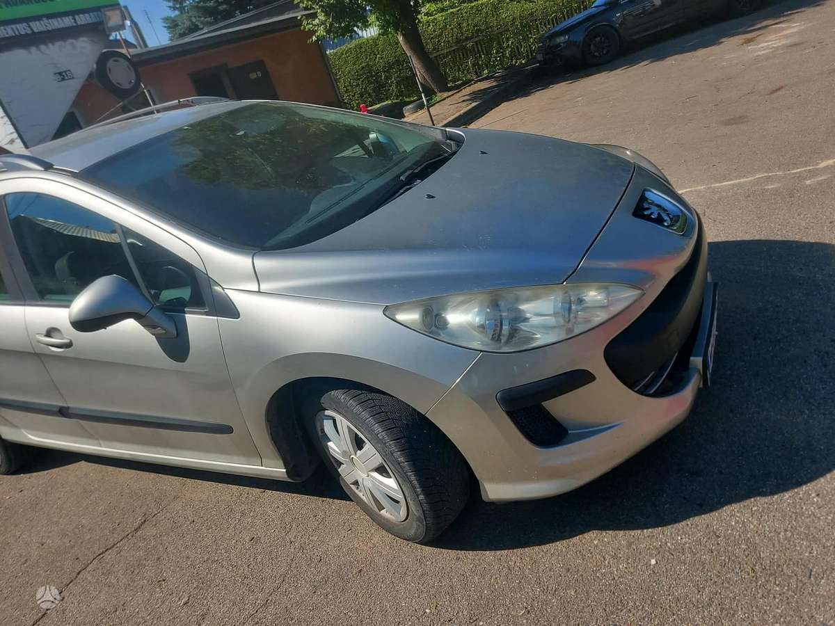 Peugeot 308 2009 — photo 10