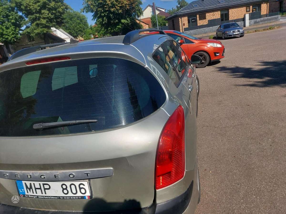 Peugeot 308 2009 — photo 12