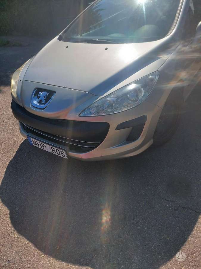 Peugeot 308 2009 — photo 9