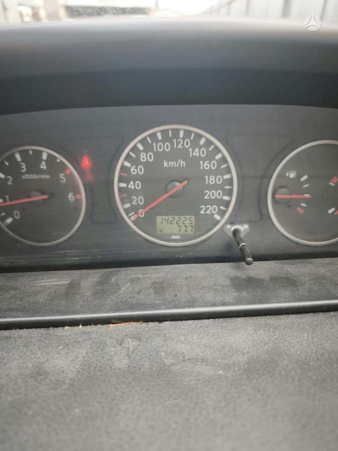 Nissan X-Trail 2004 — photo 6