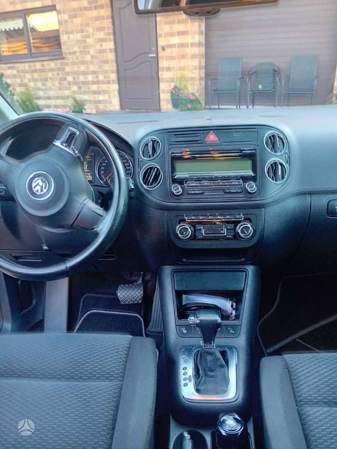 Volkswagen Golf 2009 — photo 12