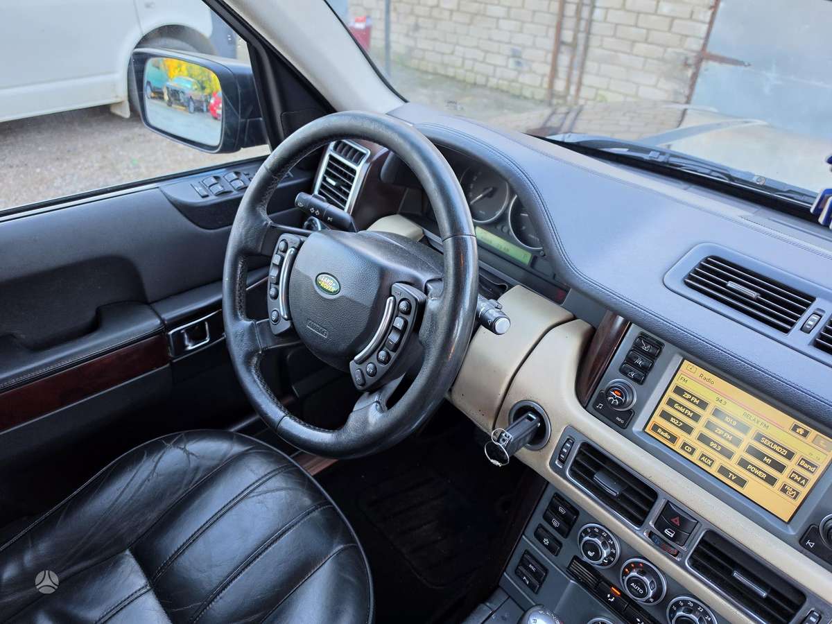 Land Rover 2007 — photo 11