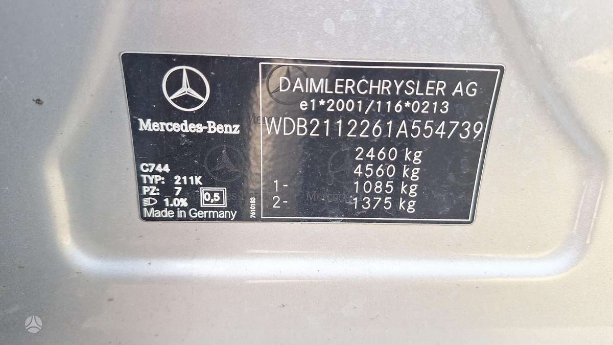 Mercedes-Benz E320 2004 — photo 5