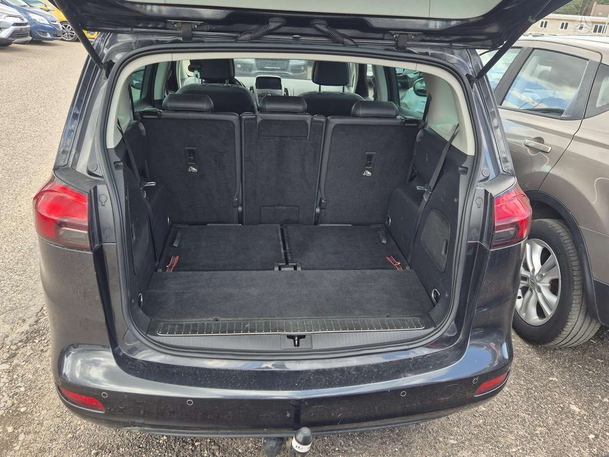 Opel Zafira 2012 — photo 7