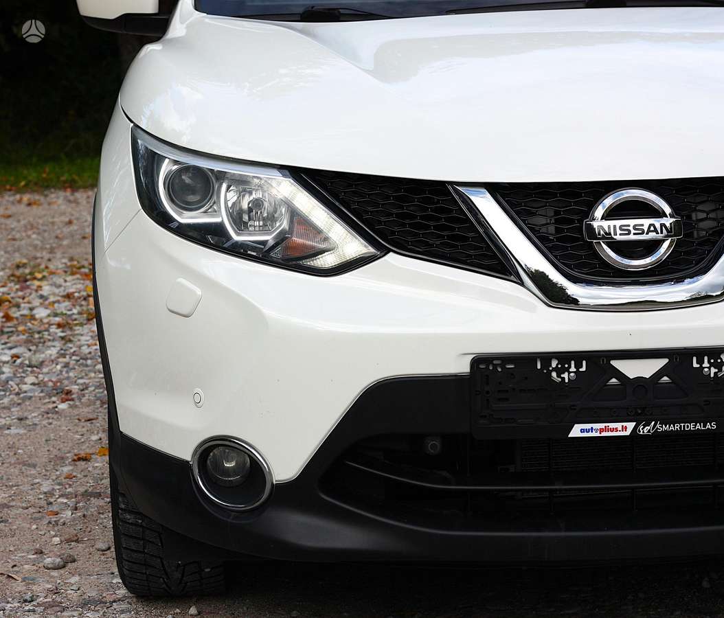 Nissan Qashqai 2014 — салон