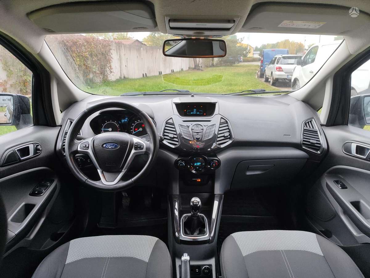 Ford EcoSport 2014 — photo 12