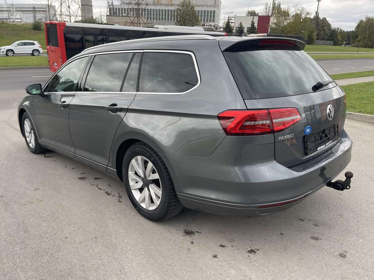 Volkswagen Passat 2015 — фото 13