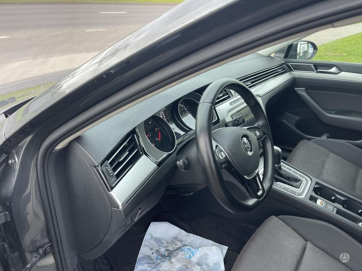 Volkswagen Passat 2015 — фото 18