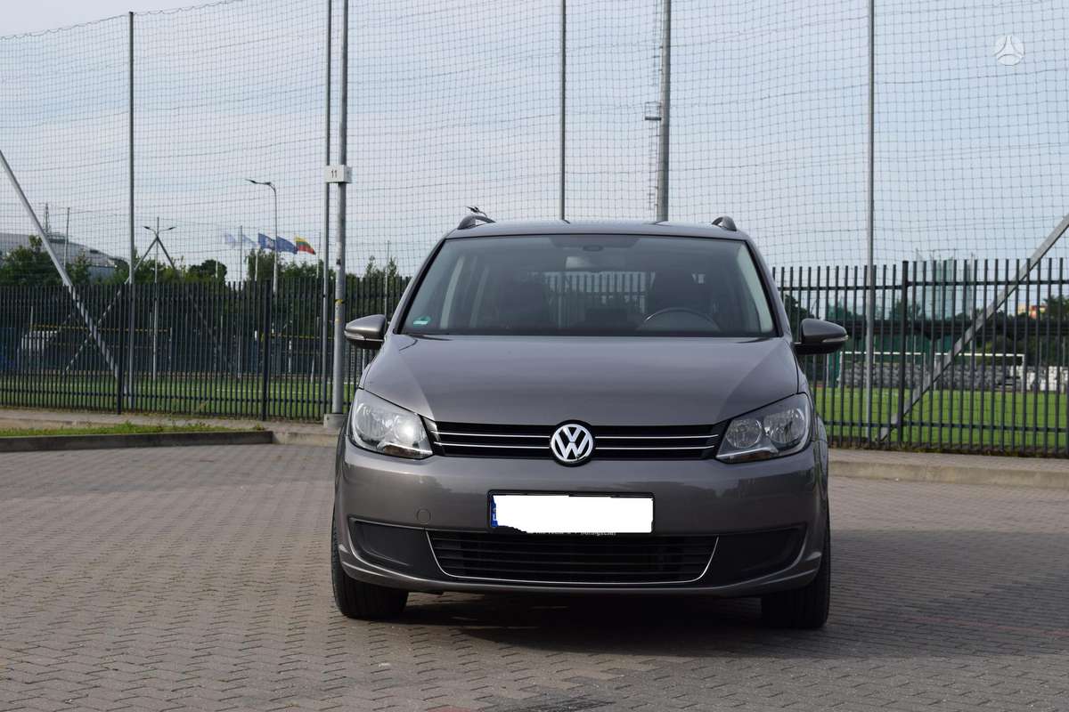 Volkswagen Touran 2010 — vehicle for AFU Ukraine