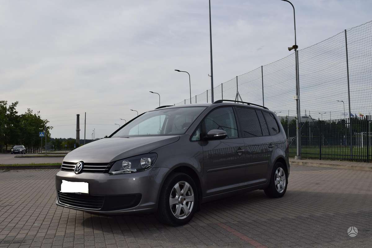 Volkswagen Touran 2010 — photo 5