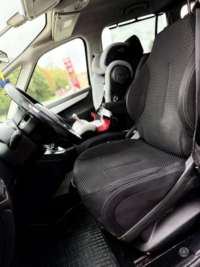 Citroen Grand 2008 — photo 5