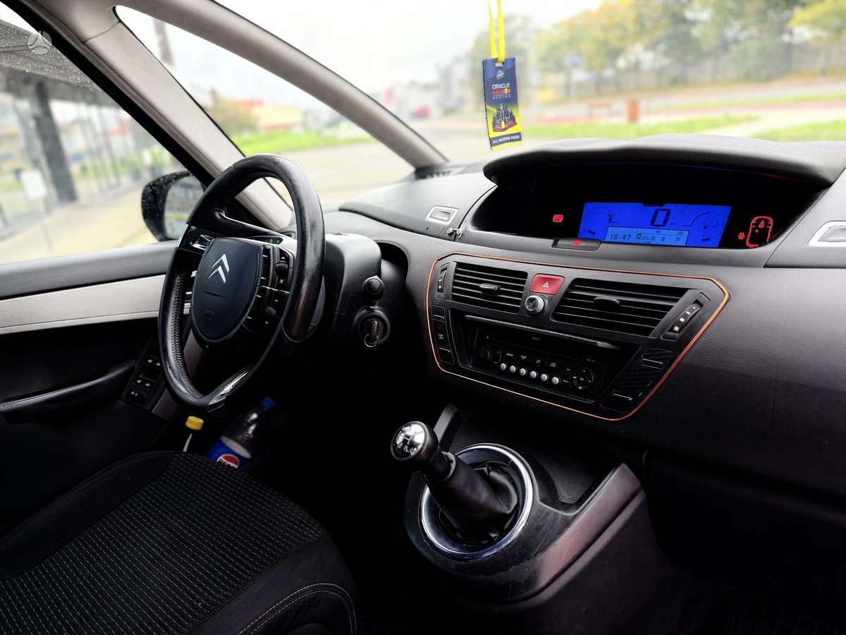 Citroen Grand 2008 — photo 8