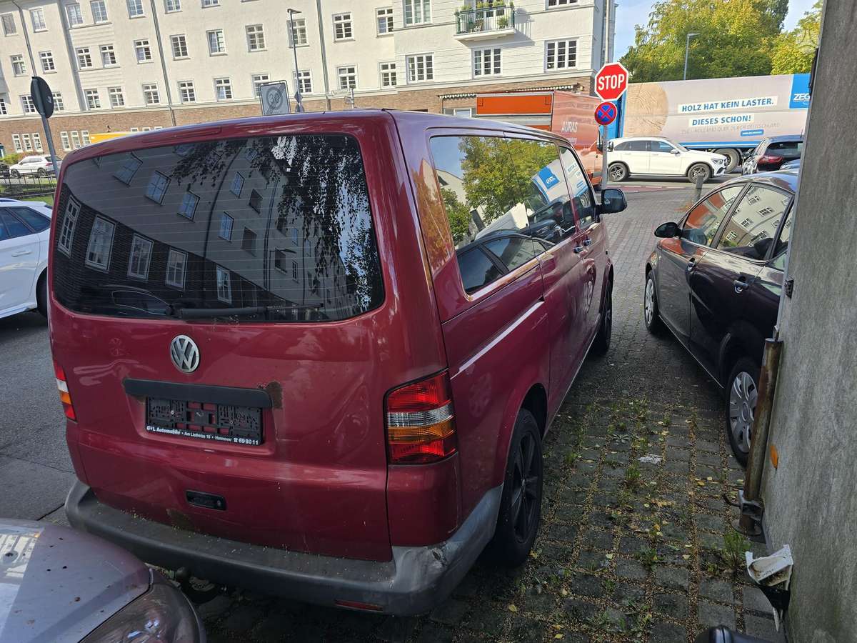 Volkswagen Transporter 2005 — engine 1900 cm³, 105 HP (77kW)