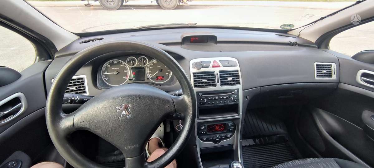 Peugeot 307 2005 — engine 1997 cm³, 136 HP (100kW)