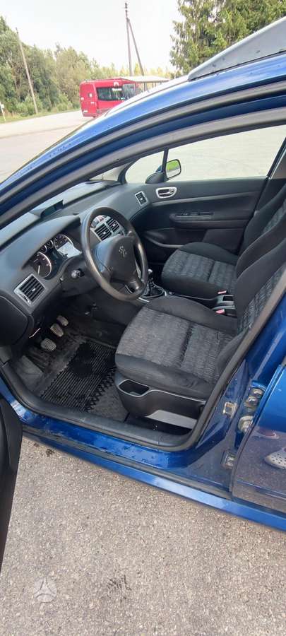 Peugeot 307 2005 — photo 5