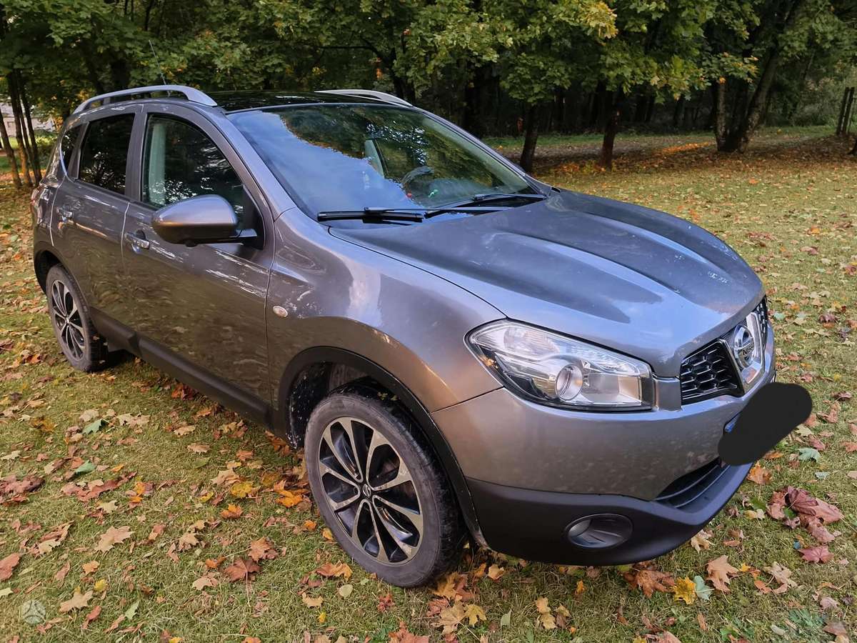 Nissan Qashqai 2013 — двигун 1500 cm³, 110 HP (81kW)