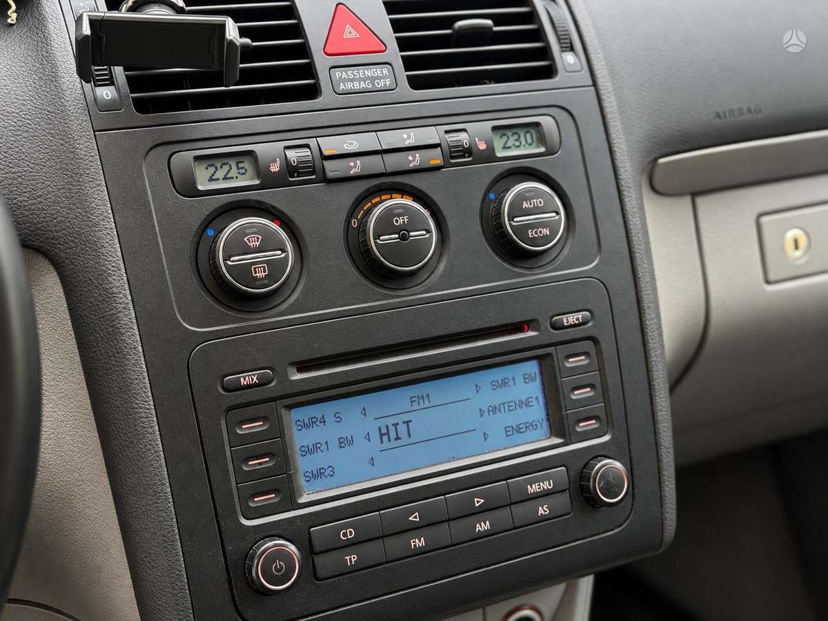 Volkswagen Touran 2006 — photo 13