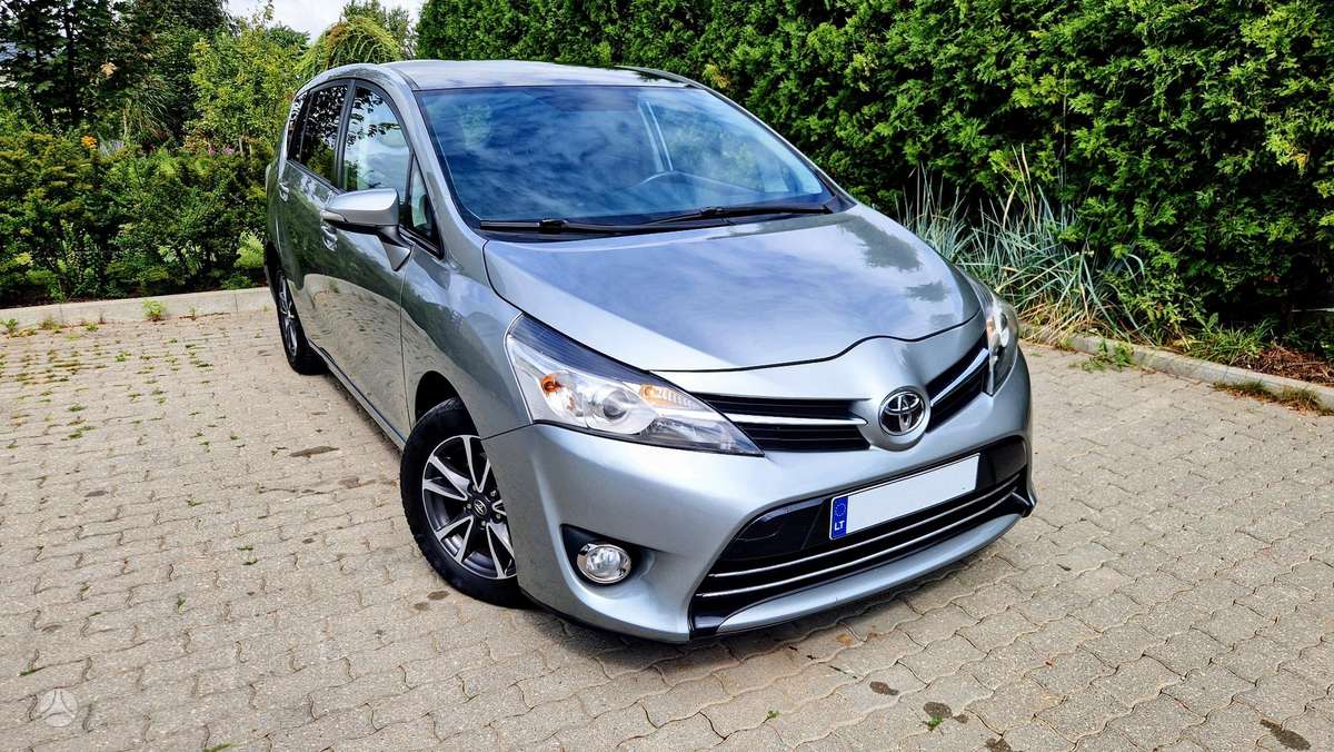 Toyota Verso 2013 — photo 13