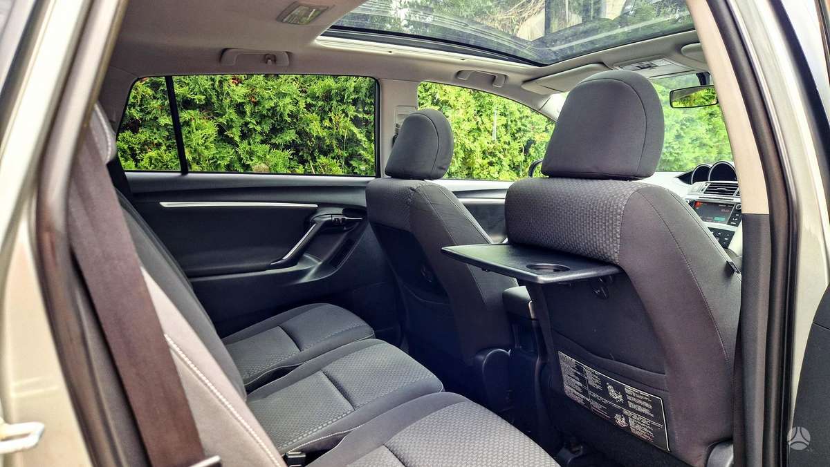 Toyota Verso 2013 — photo 21