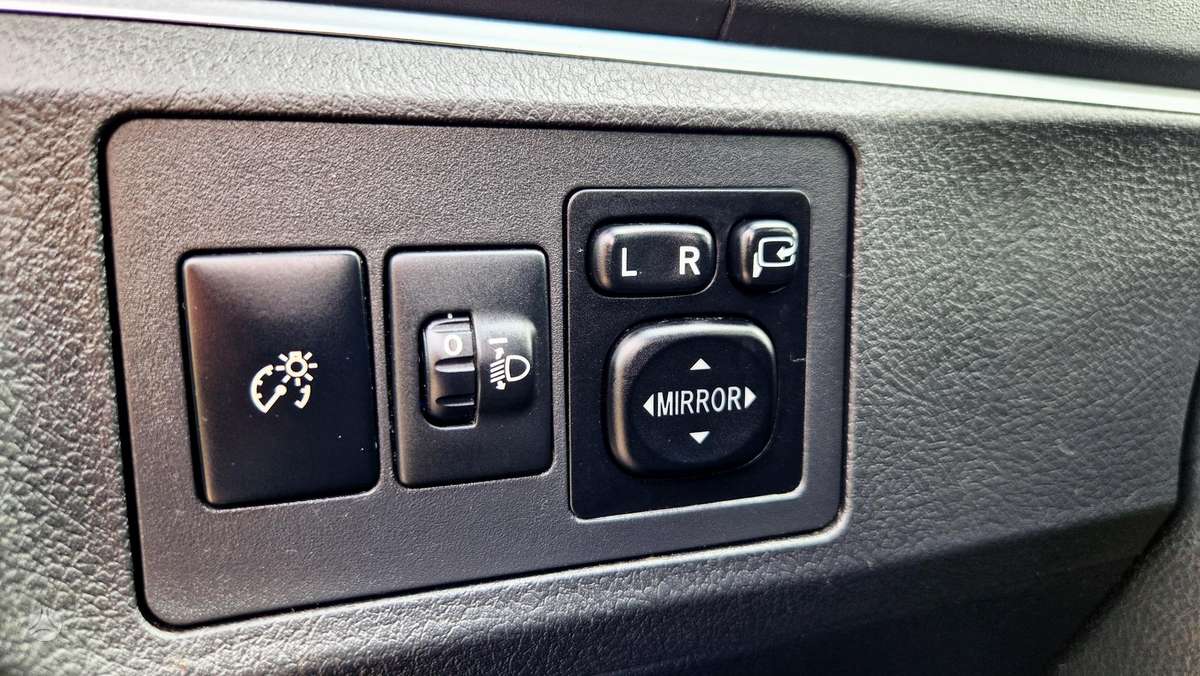 Toyota Verso 2013 — photo 23