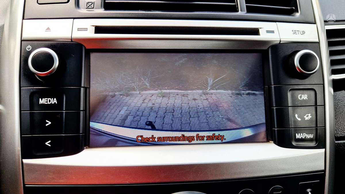 Toyota Verso 2013 — photo 27