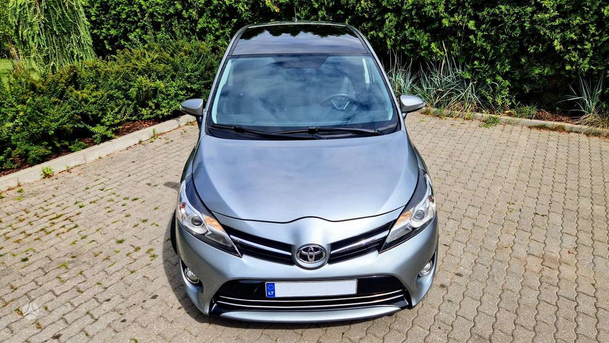 Toyota Verso 2013 — photo 6