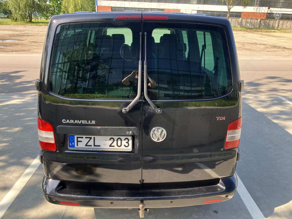 Volkswagen Caravelle 2006 — photo 5