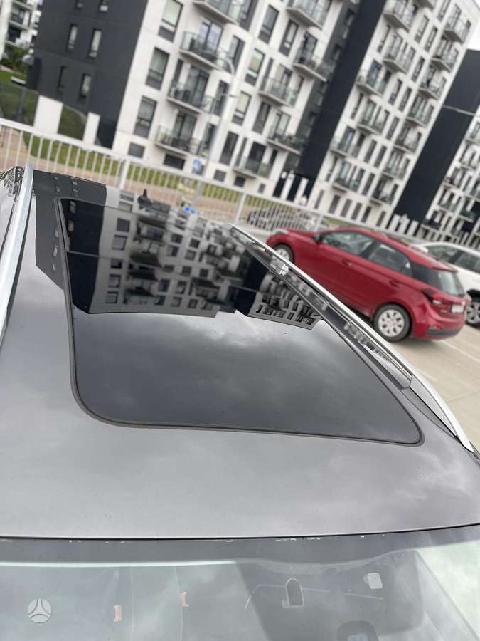 Volkswagen Touran 2014 — photo 17