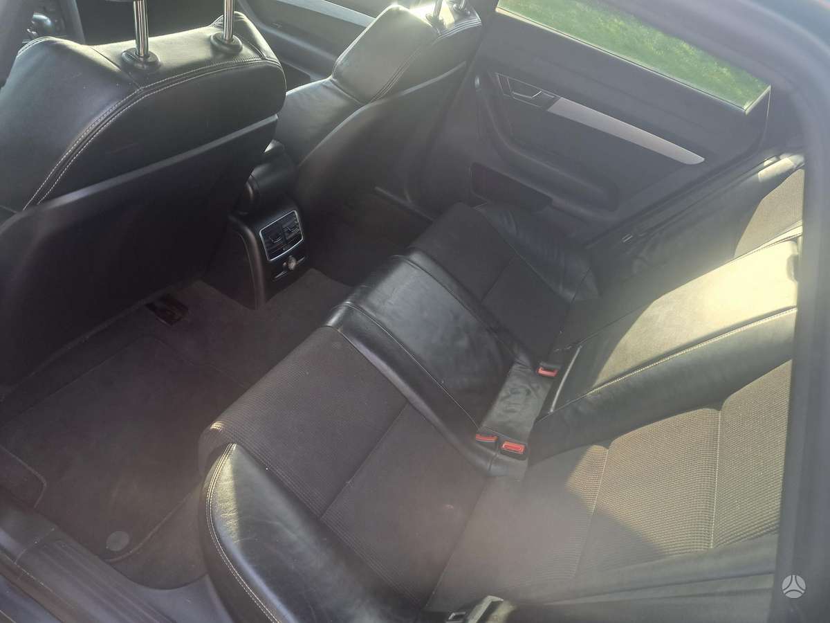 Audi A6 2009 — photo 6