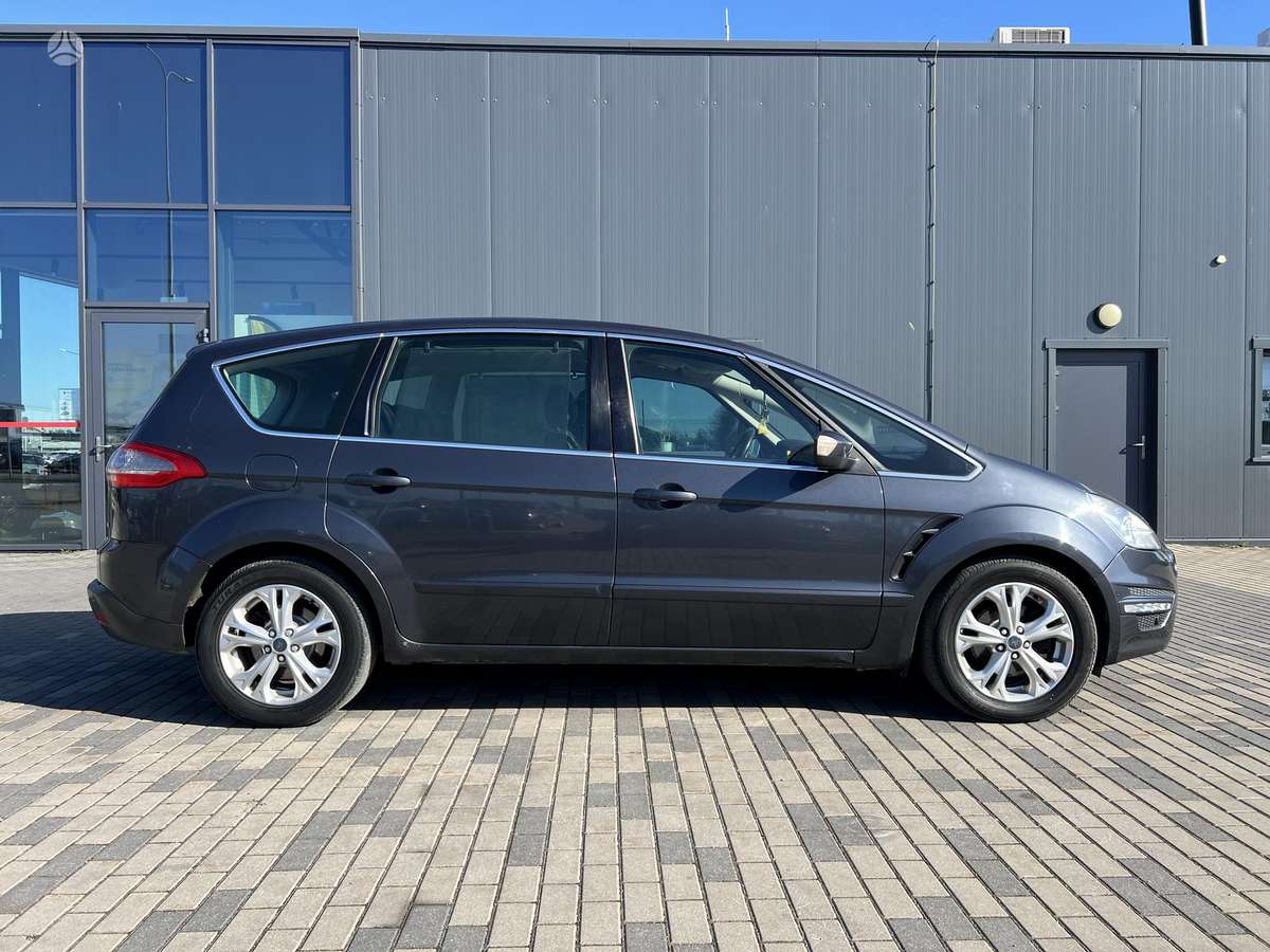 Ford S-MAX 2010 — двигун 2000 cm³, 140 HP (103kW)