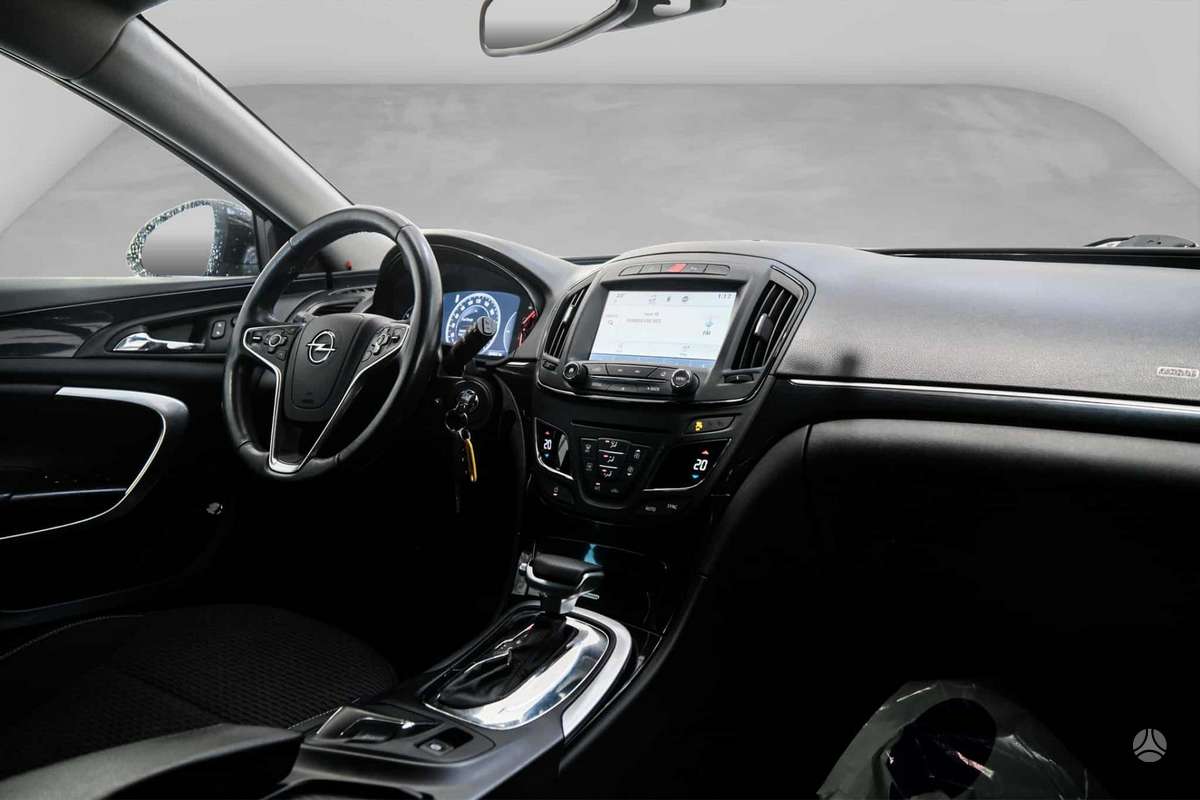 Opel Insignia 2015 — photo 7