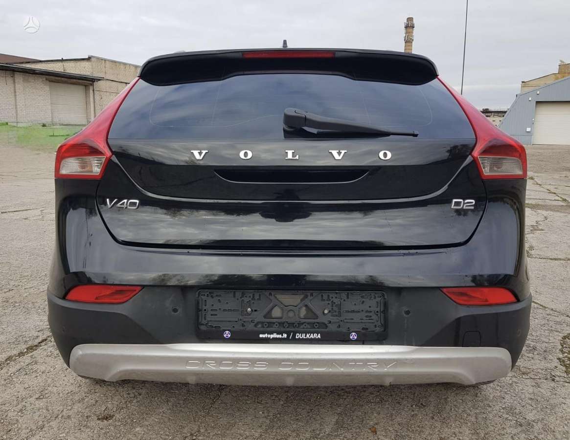 Volvo V40 2013 — photo 5