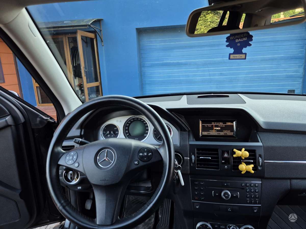 Mercedes-Benz GLK220 2010 — photo 9