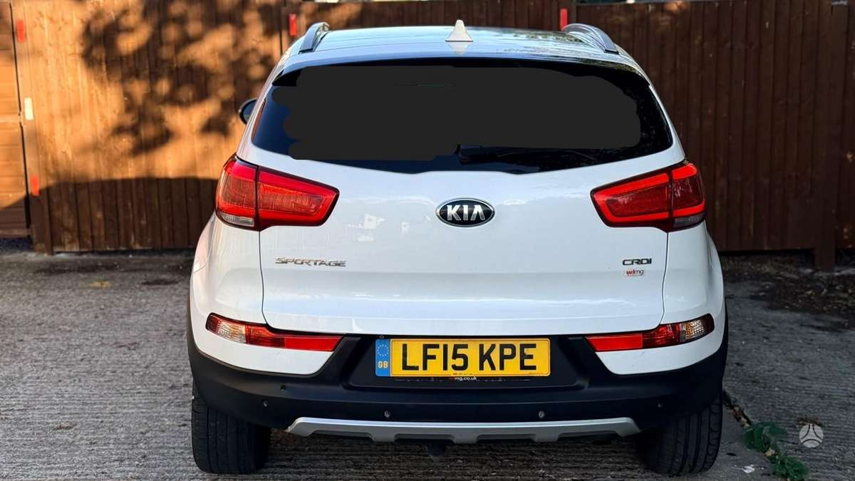 Kia Sportage 2015 — двигун 1995 cm³, 184 HP (135kW)